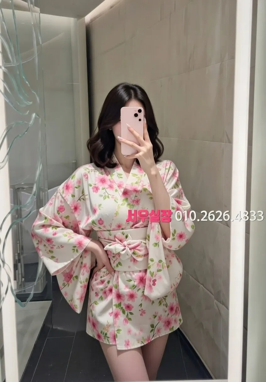 천호 란제리룸 프리미엄 라인업 16번 프로필